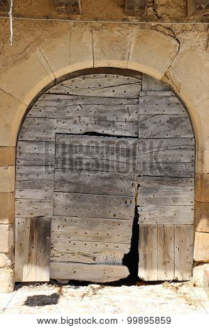Old door in Najac