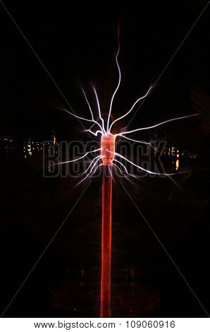 Plasma lamp