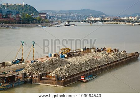 Cargo transportation on the river Danube
