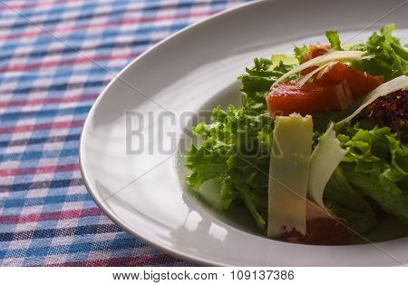 Salad with vegetables and cheese