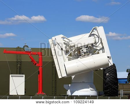 Antenna complex receiving telemetry data about the state of the system which is obtained remotely