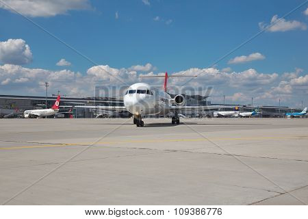 Helvetic Airways Fokker 100