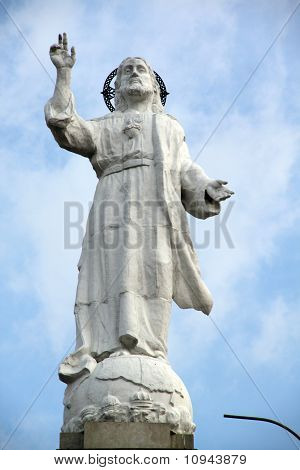 Statue