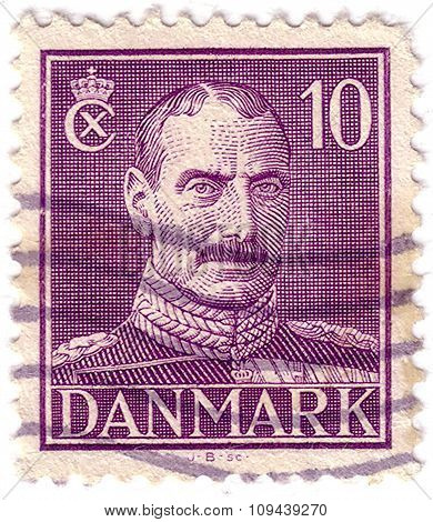 Denmark - Circa 1942: A Stamp Printed In Denmark Shows King Christian X, Circa 1942.