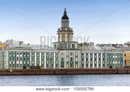 Russia. St.-Petersburg. cabinet of curiosities- odditorium