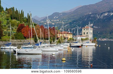 Harbour at Lake Como, Piazza del Porto