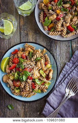 Whole Wheat Pasta  With Chicken And Vegetables