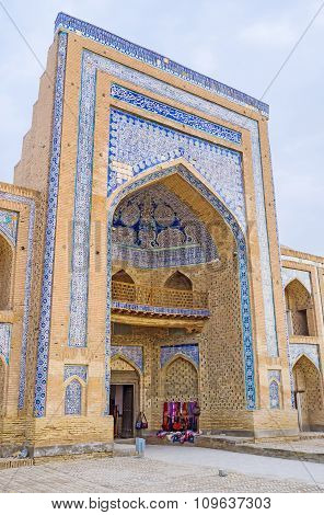 The Uzbek Architecture