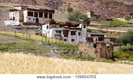 Lingshed (lingshet, Lingshot) Village - Zanskar Valley