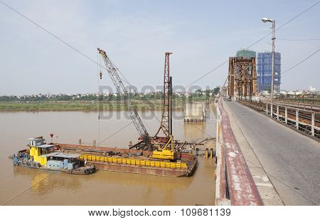 Construction site under Long Bien bridge