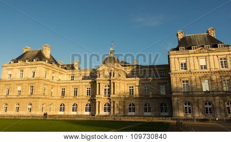 The Luxembourg Palace(french Senate);