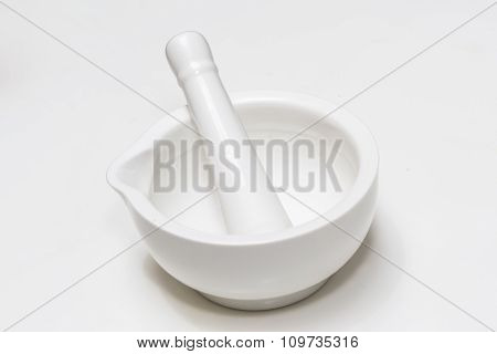 White Ceramic Mortar And Pestle