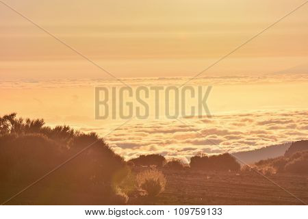 Mar de Nubes