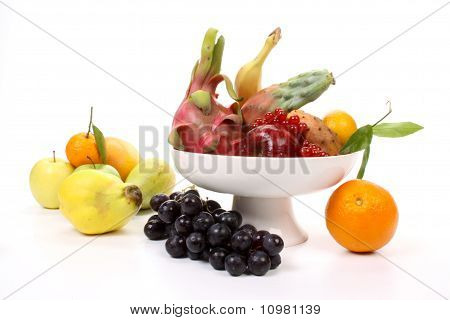 Frutas en un plato de frutas