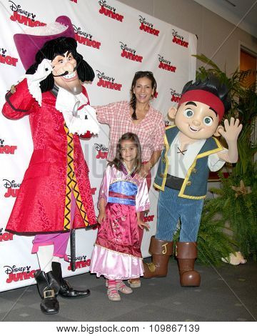 LOS ANGELES - OCT 18:  Captain Hook, Luna Katich, Constance Marie, Jake at the 