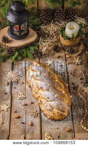 Traditional Czech Christmas Cake