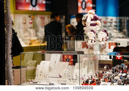Jewelry Store During Christmas
