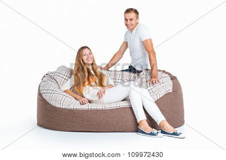 Concept for frameless cushioned furniture