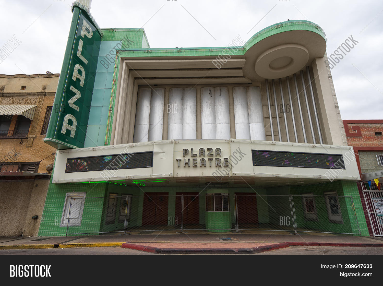 January 13 2016 Laredo Image & Photo (Free Trial) Bigstock