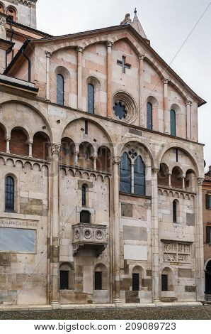 Modena Cathedral is a Roman Catholic Romanesque church in Modena Italy. Consecrated in 1184 it is an important Romanesque building in Europe and a World Heritage Site.