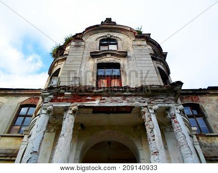 Abandoned palace in Belarus (Zheludok, Grodno region), built in the early twentieth century, example of Art Nouveau style
