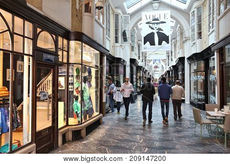 London Mayfair Shopping