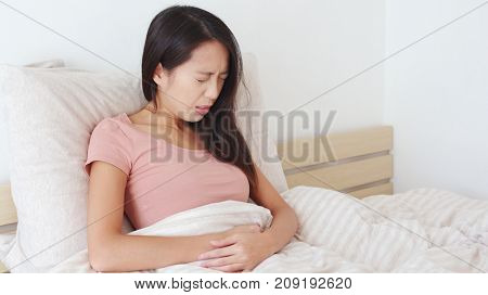 Woman suffer from stomach pain 