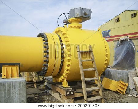 Latch On The Pipeline With The Electric Drive