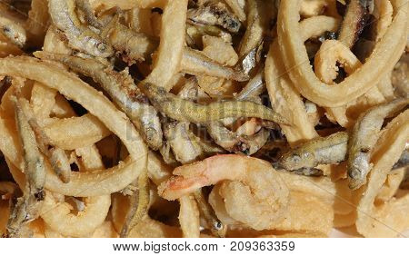 Fried Fish With Shrimp And Squid