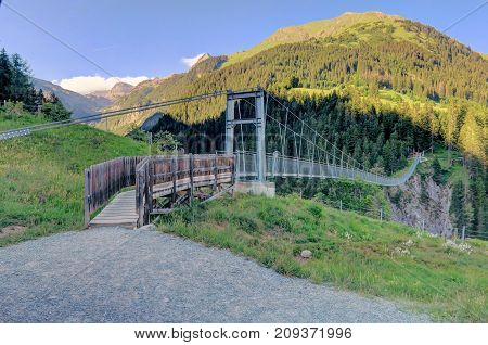 The village of Holzgau is famous for Austria's longest (200m) pedestrian suspension bridge that opened in 2012 over Höhenbach Canyon connecting Gföllberg and Schiggenberg.
