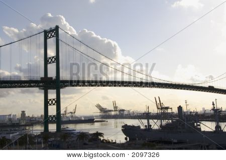 Los Angeles Bridge