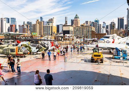 Intrepid Sea, Air And Space Museum, New York