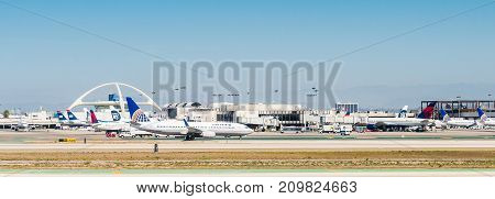 Los Angeles International Airport (lax)