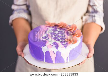 Mousse Cake With Mirror Glaze