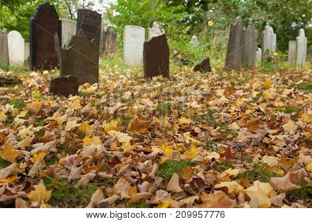 Metuchen Colonial Cemetery