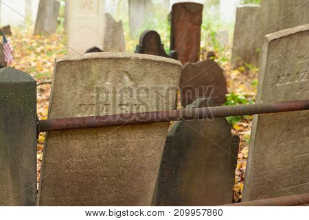 Metuchen Colonial Cemetery