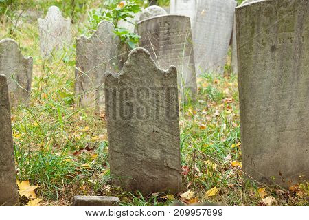 Metuchen Colonial Cemetery