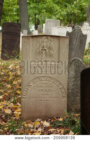 Metuchen Colonial Cemetery