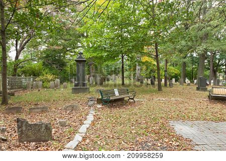 Metuchen Colonial Cemetery