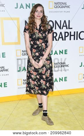 LOS ANGELES - OCT 09:  Lauren Lapkus arrives for the 'Jane' Los Angeles Premiere on October  9, 2017 in Hollywood, CA                