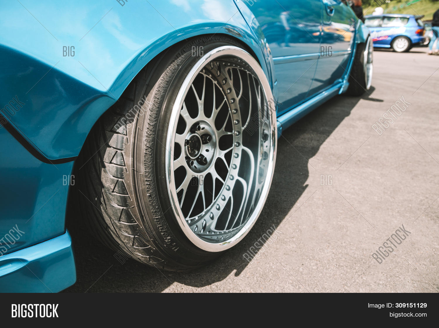 Customized Powerful Image & Photo (Free Trial) Bigstock