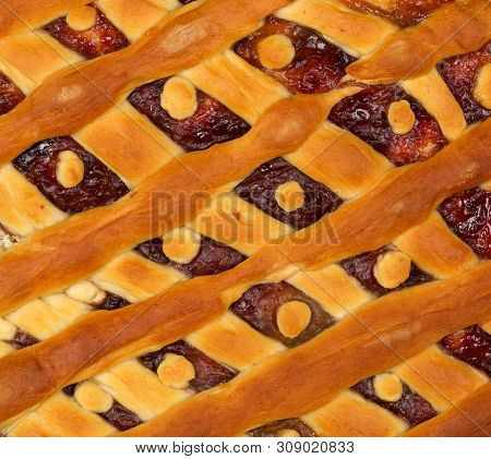 Fruit Pie. Sweet Pie, Tart With Jam. Delicious Cake.
