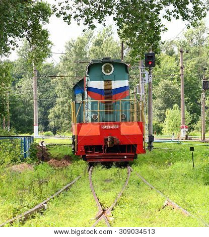 Diesel Locomotive Chme3 4887 On The Siding Station Kushelevka Saint Petersburg Russia August 2017