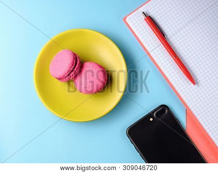 Flaylay of coffee break in office