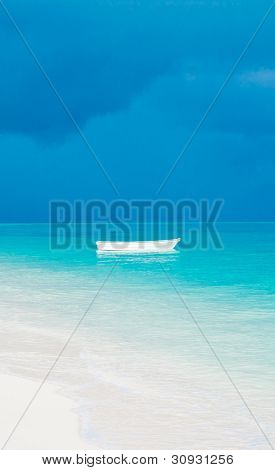 Ein weißes Boot