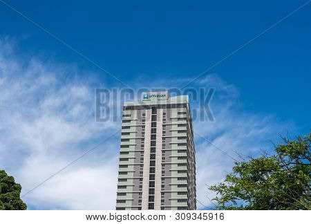 Atlantic City, Nj - 11 June 2019: Timeshares In Wyndham Skyline Tower In Atlantic City On The New Je