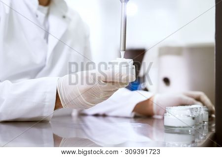 Healthcare Creme Production In Laboratory. Creme Products In Lab. Healthcare Industry.