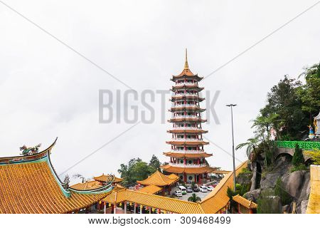 Kuala Lumpur, Malaysia, December 09, 2018: View Of People Traveling At Chin Swee Caves Temple, The T