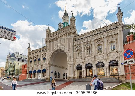 Moscow, Russia - June 02, 2019: Tretyakov Gates Above Tretyakovsky Proyezd Street In Moscow Against 