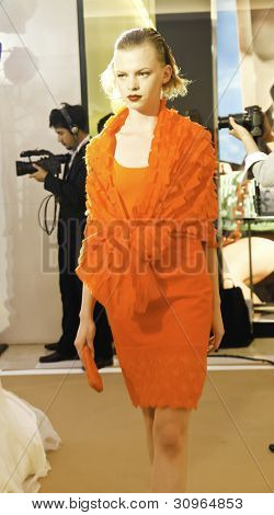 L'Officiel muotinäytös
